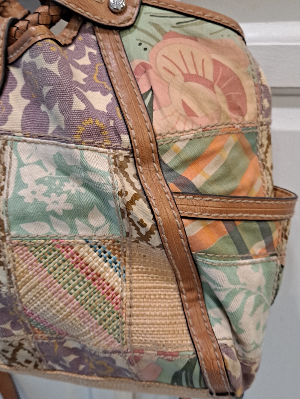 Fossil Modern Vintage Patchwork Shoulder Crossbody Bag in Tan and Multi - Picture 3 of 16